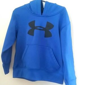 4T hooded under armour sweatshirt